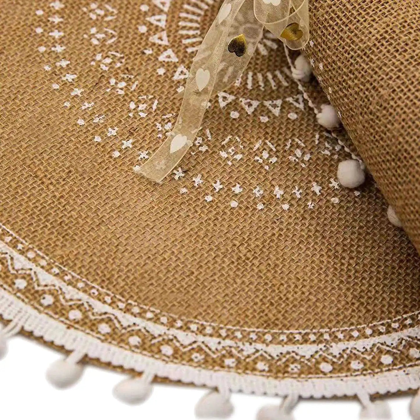 Round Placemats Set of 4, Boho Woven Table Mats with Pompom Tassel for Dining Room Kitchen Table Decor (White Ball)